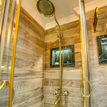 Mahhsen Mansion Oldcity מלון